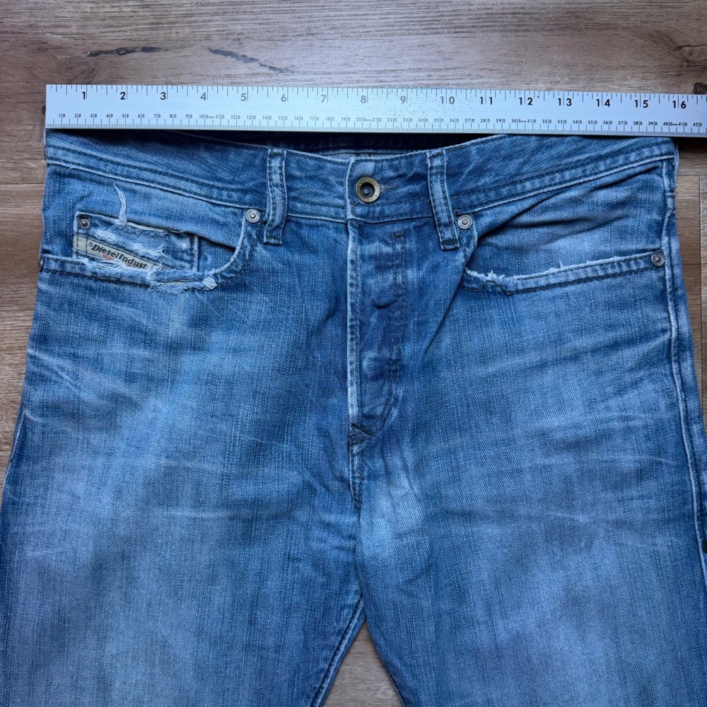 Diesel Buster Jeans Mens 30x32 Blue Light Wash Slim Tapered Distressed 0842N - Picture 10 of 14